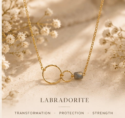 Alma Necklace