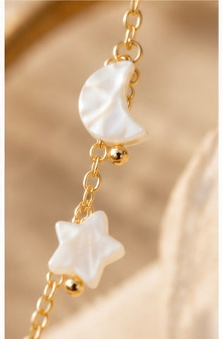 Luna Earrings